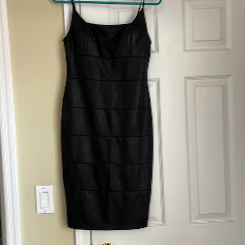 Bebe dress